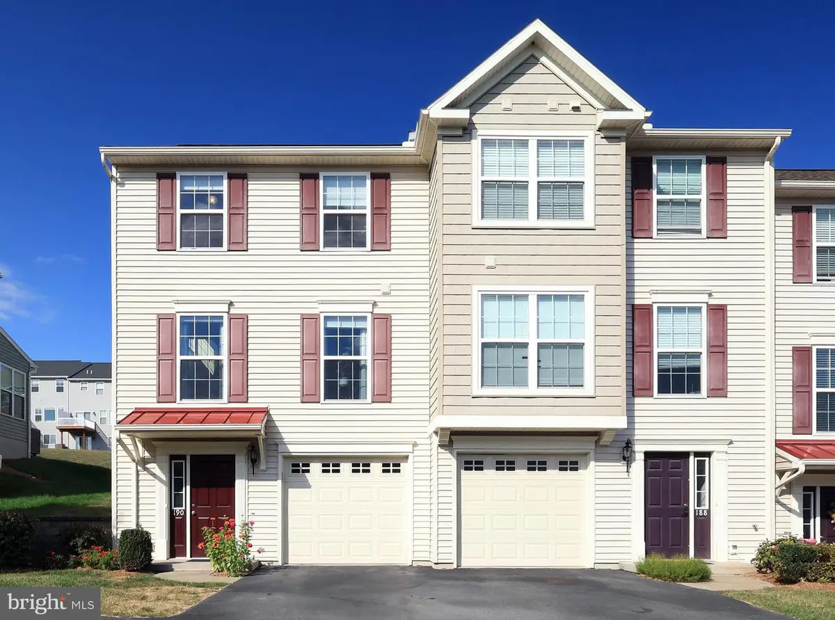 190 Kestrel Ln, Boalsburg, PA 16827 - #1