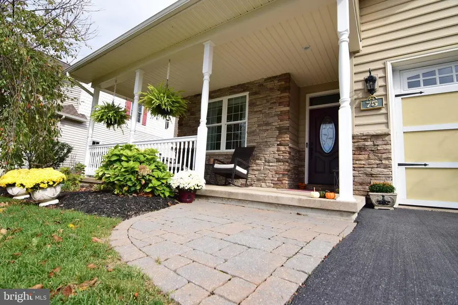 75 Emma Ct, Boalsburg, PA 16827 - Image #2