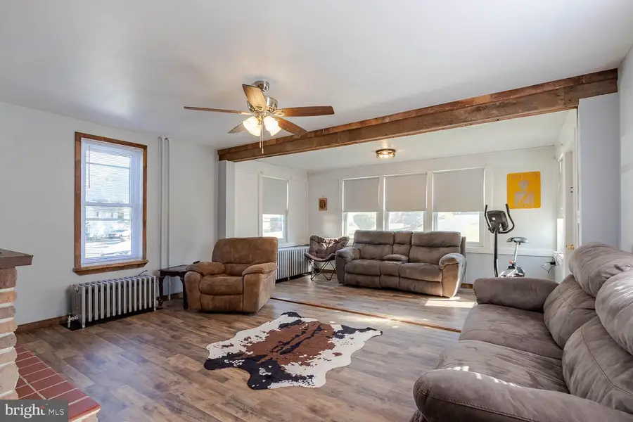 521 N 9th St, Philipsburg, PA 16866 - Image #2