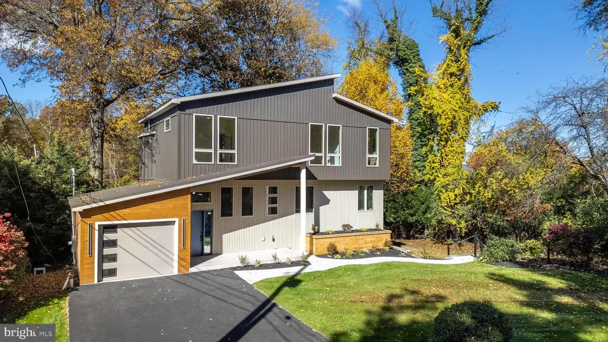 435 Ferguson Ave, State College, PA 16803 - Image #1