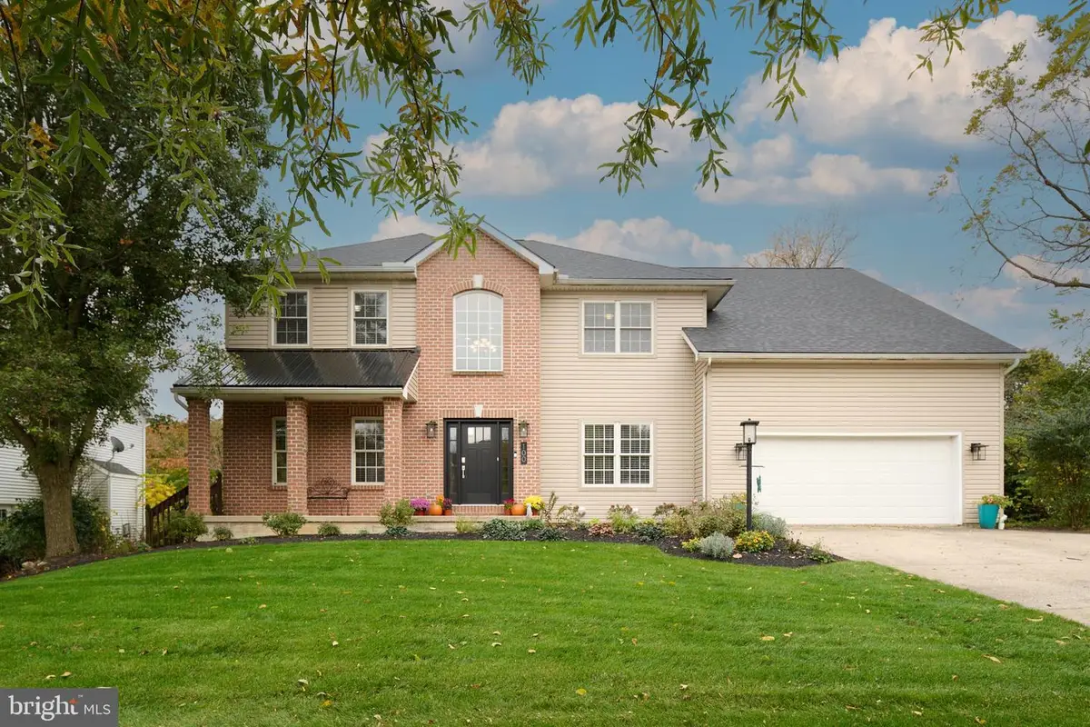 100 Lois Ln, State College, PA 16801 - Image #1