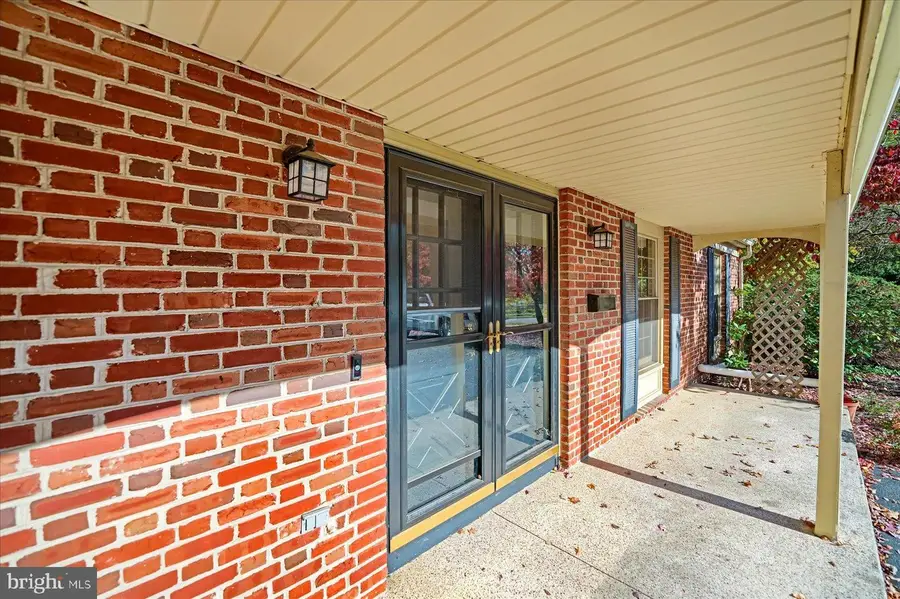 705 Westerly Pkwy, State College, PA 16801 - Image #2