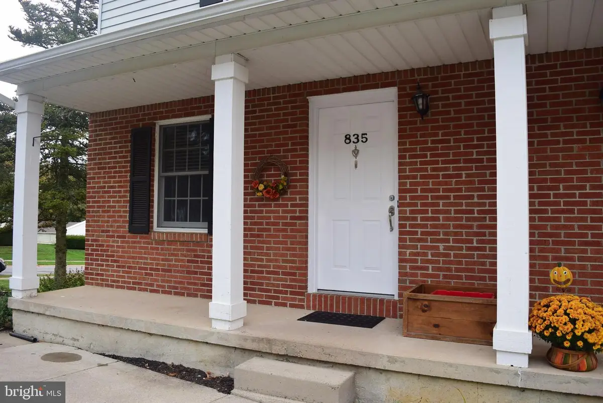 835 Galen Dr, State College, PA 16803 - Image #1