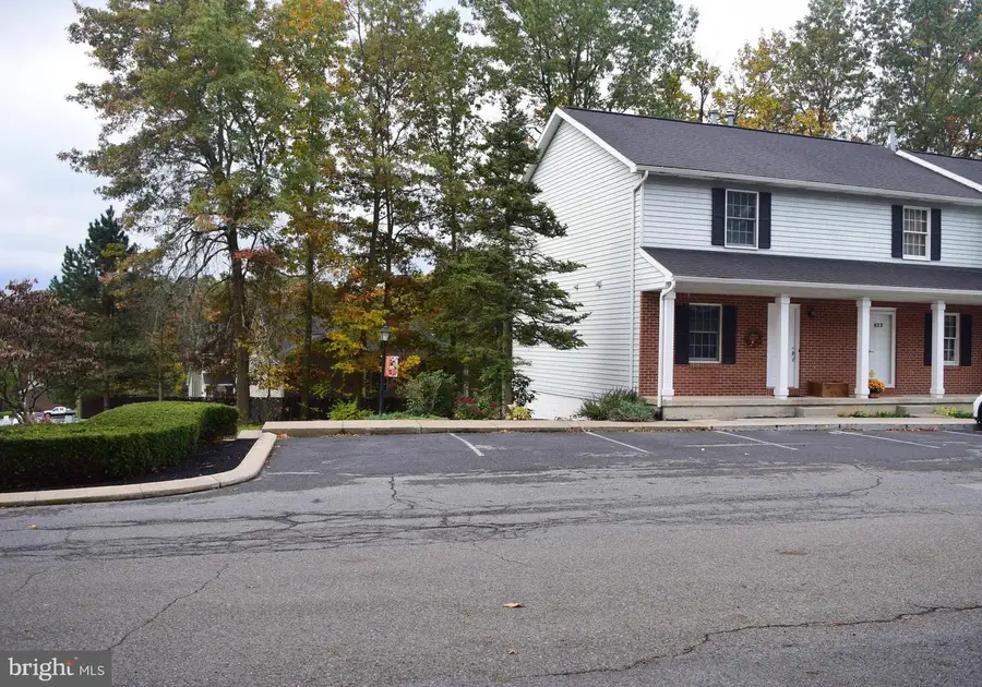 835 Galen Dr, State College, PA 16803 - Image #2