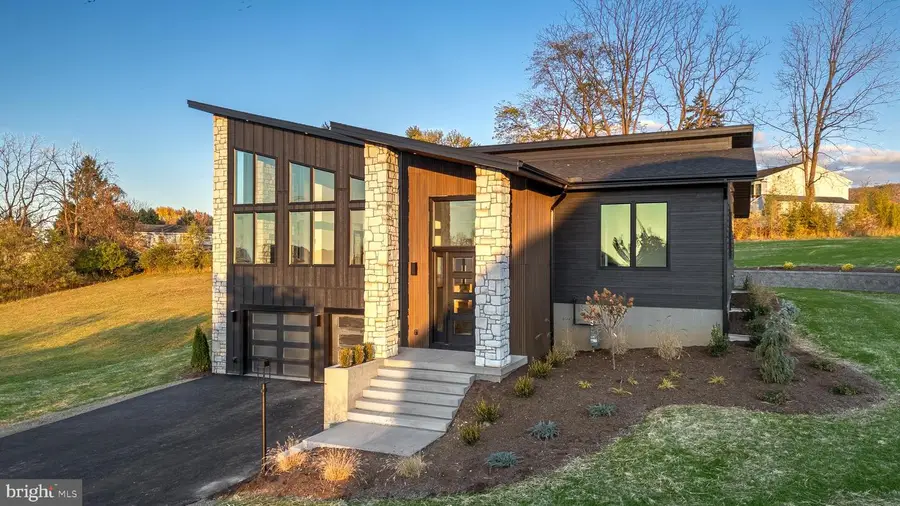 315 Farmhill Dr, State College, PA 16801 - Image #2