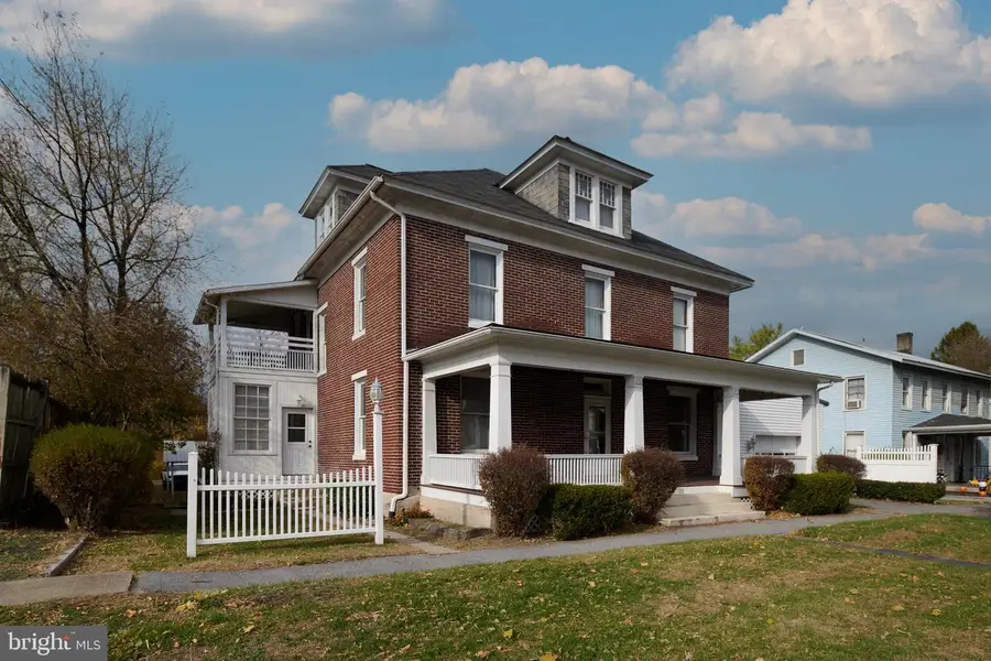 100 E Water St, Milesburg, PA 16853 - Image #2