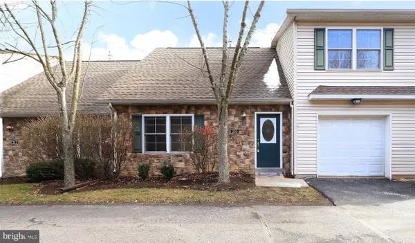 210 Amblewood Way, STATE COLLEGE, PA 16803