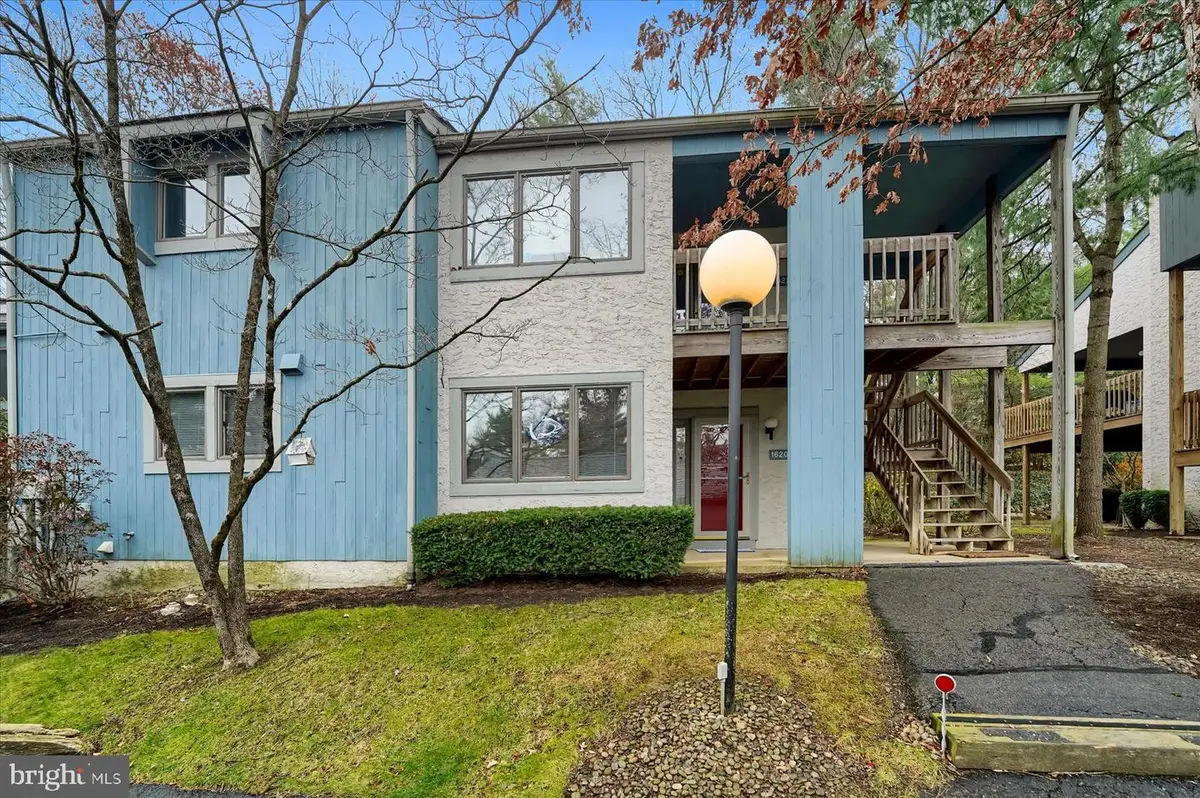 1620 Woodledge Cir, State College, PA 16803 - Image #1