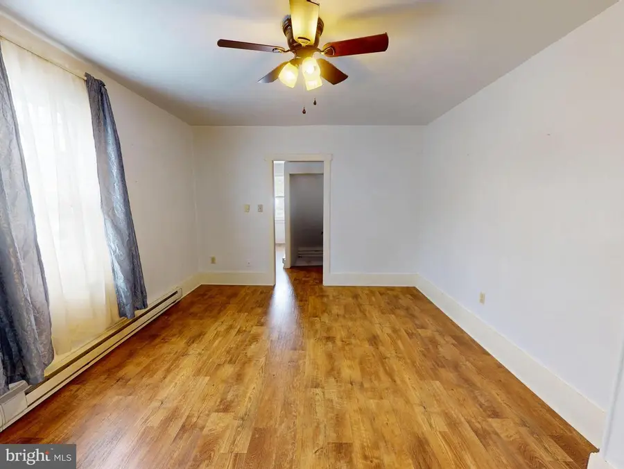 925 W Water St, Bellefonte, PA 16823 - Image #2