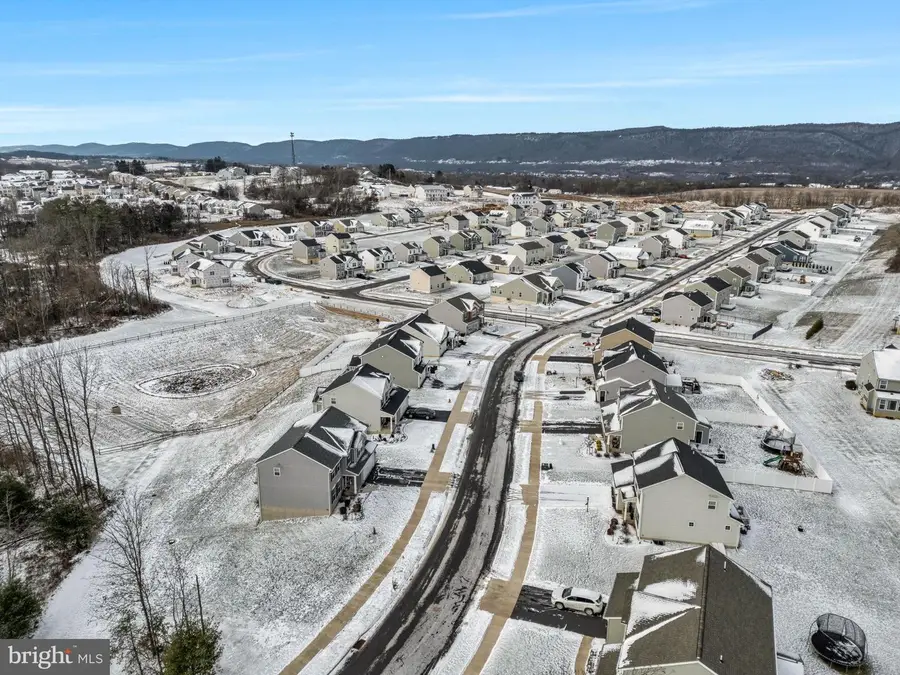 384 Old Ivy Dr, Bellefonte, PA 16823 - Image #3