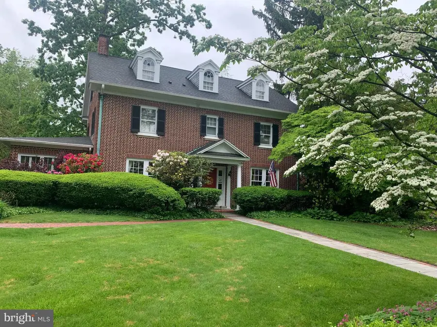 305 E Hamilton Ave, State College, PA 16801 - #2