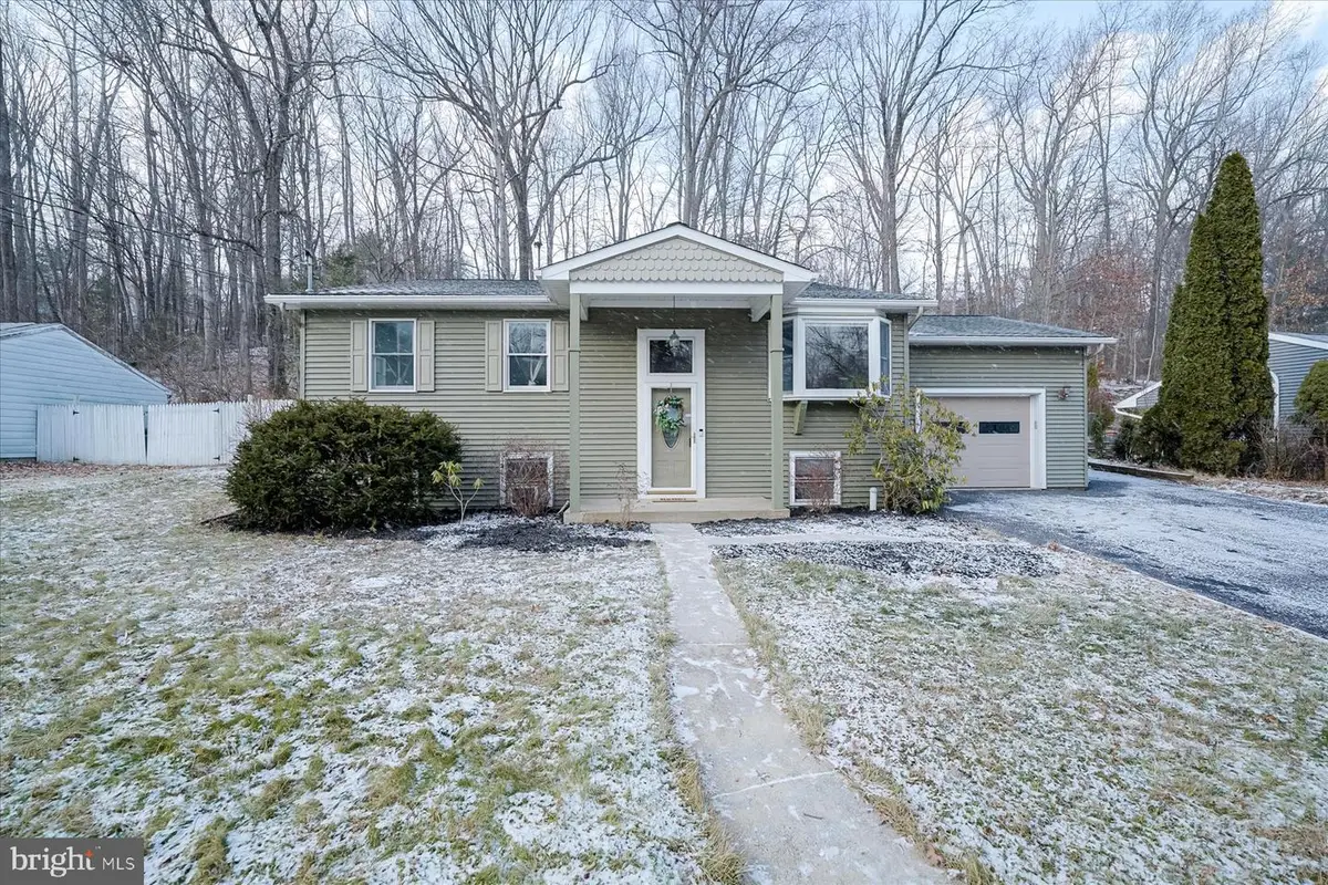 633 W Hillside Ave, State College, PA 16803 - Image #1