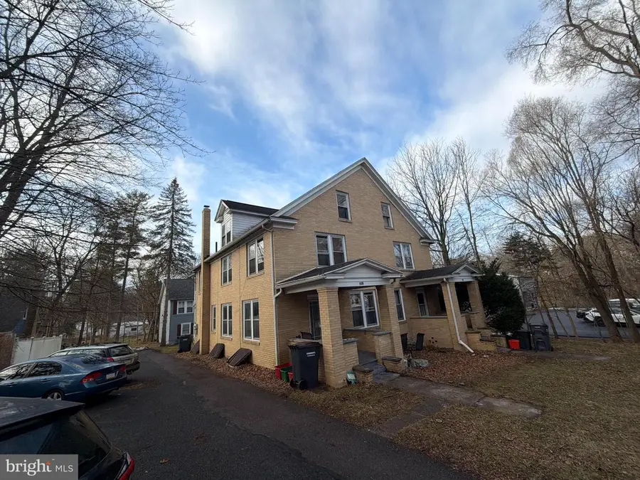 824-832 Elmwood St, State College, PA 16801 - Image #3