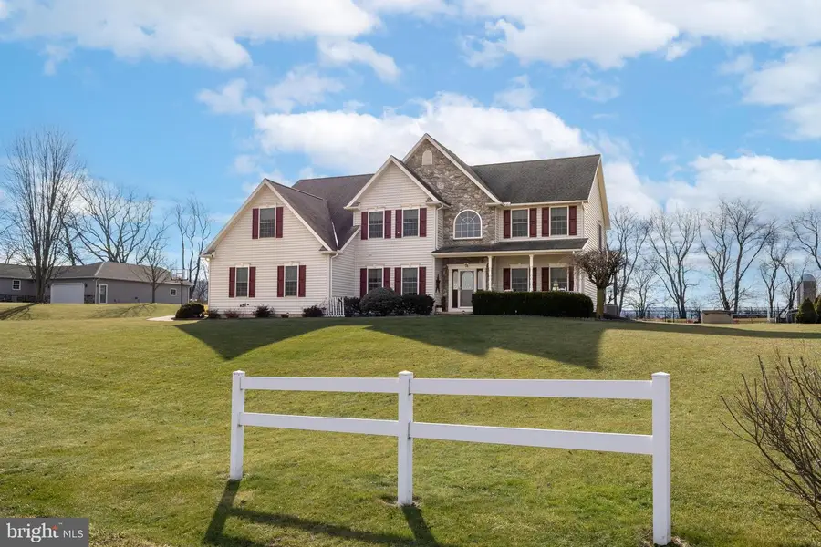 74 Josie Dr, Bellefonte, PA 16823 - Image #2