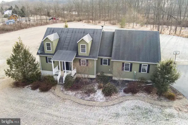 145 Grove Ln, BELLEFONTE, PA 16823