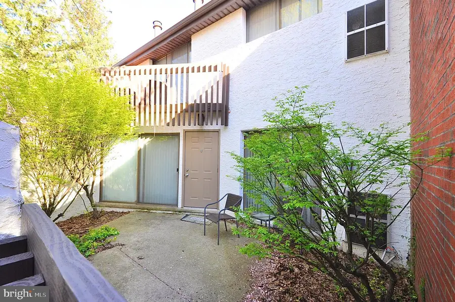 805 Stratford Drive Dr #12, State College, PA 16801 - Image #2