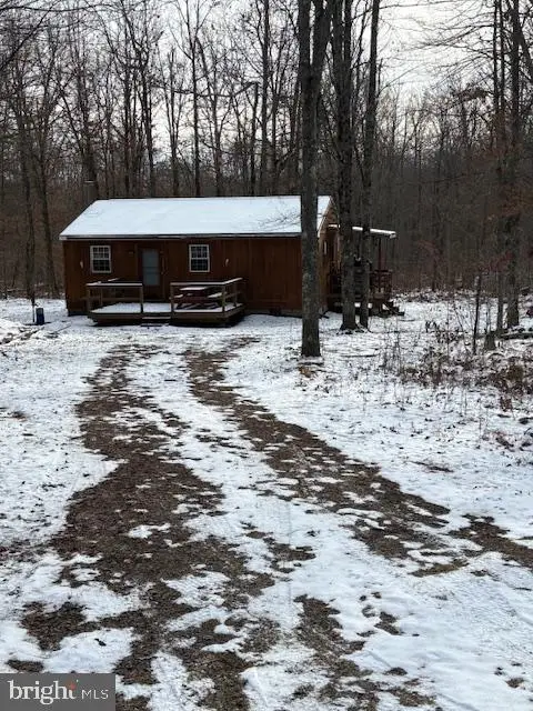 186 Little Wolf Rd, SNOW SHOE, PA 16874