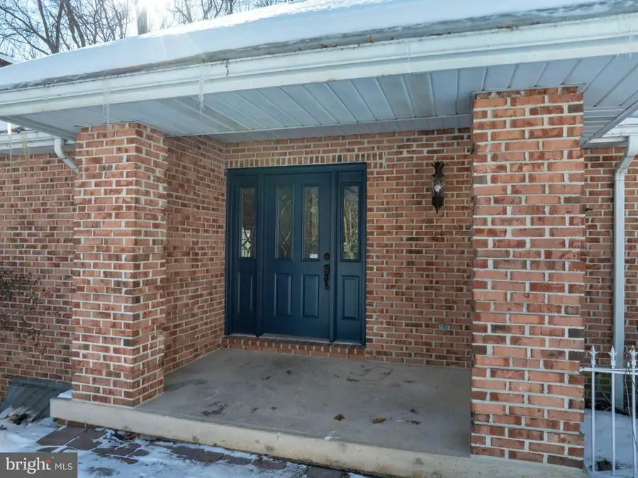 1307 Deerfield Dr, State College, PA 16803 - Image #3