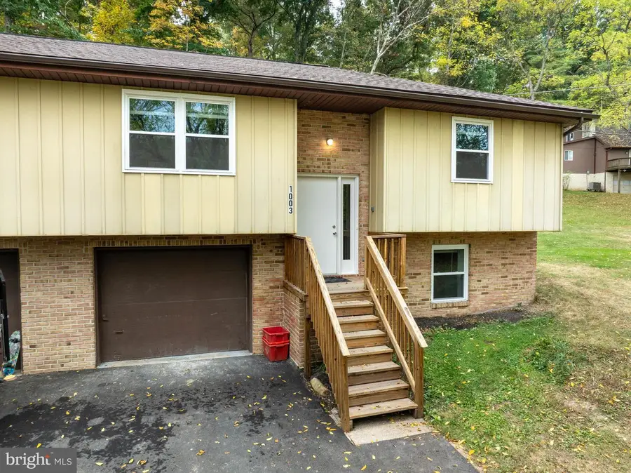 1001 & 1003 Ellman Ln, State College, PA 16801 - Image #2