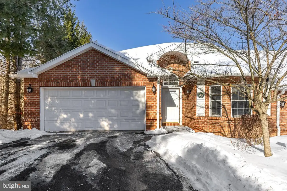 1632 Bristol Ave #703, State College, PA 16801 - Image #1