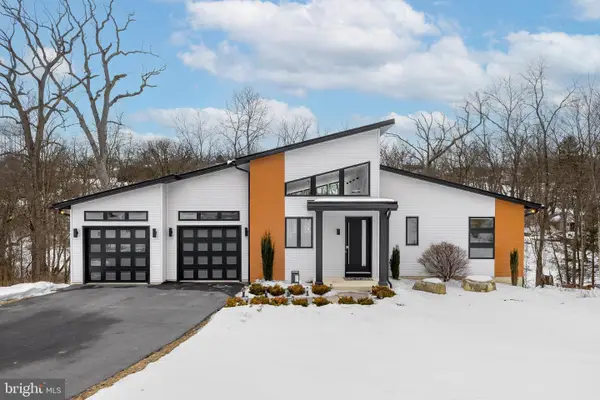 1317 E Branch Rd, STATE COLLEGE, PA 16801