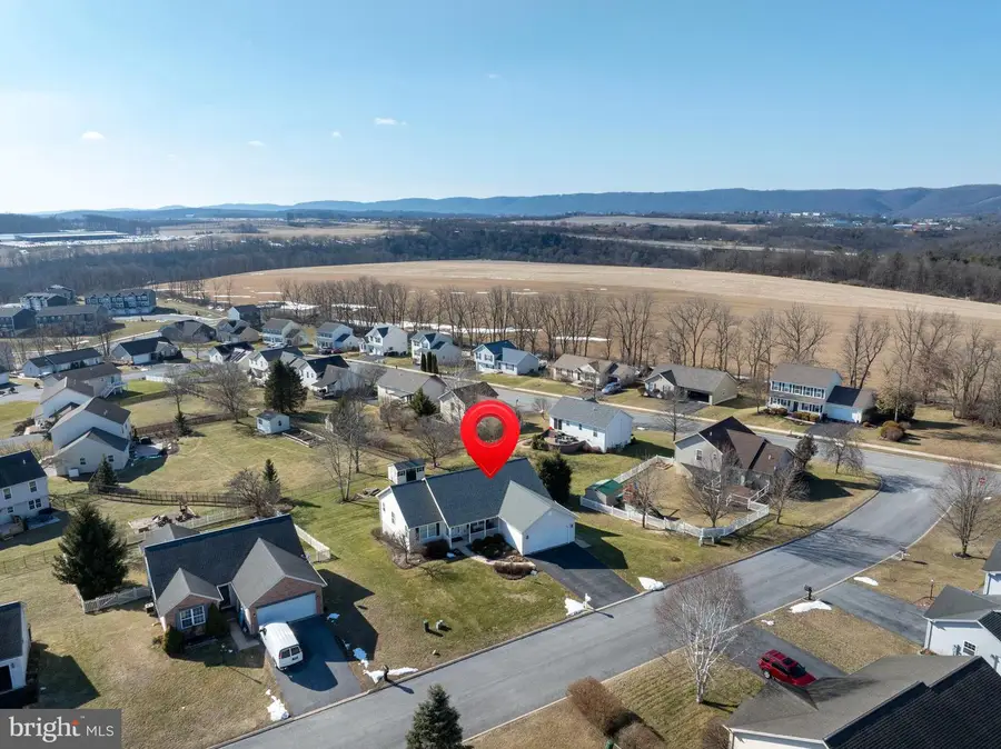 107 Arbor Bluff Dr, Bellefonte, PA 16823 - #2