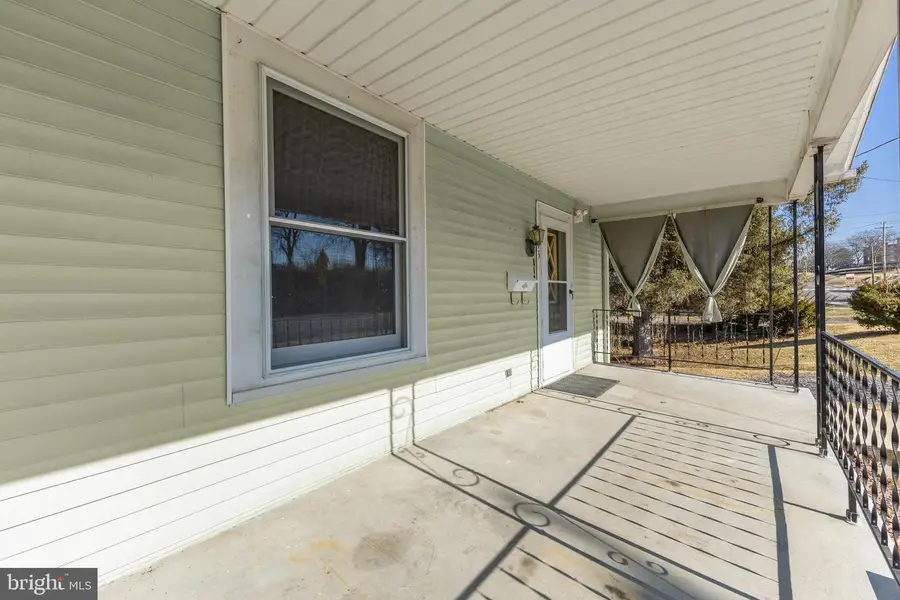 415 E Howard St, Bellefonte, PA 16823 - #2