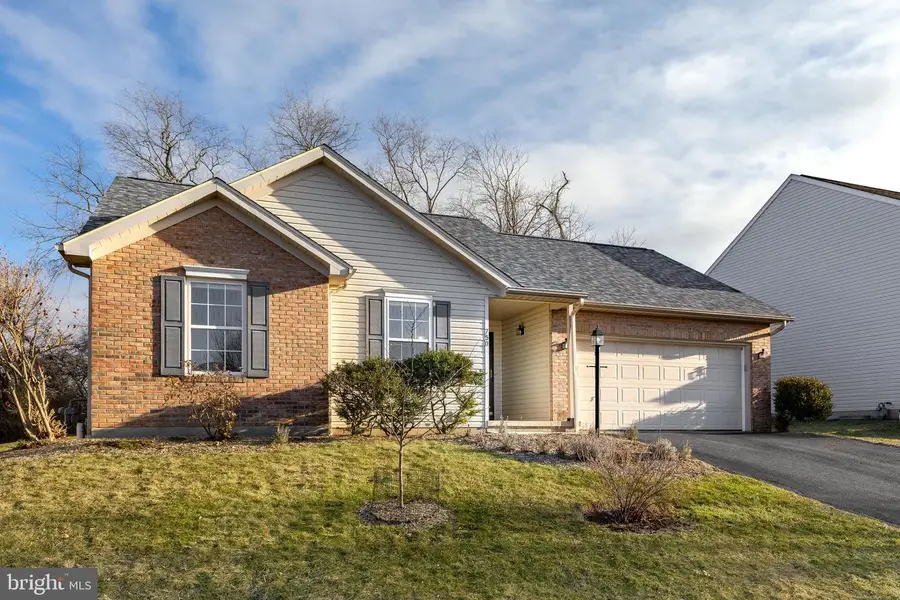 750 Tanager Dr, State College, PA 16803 - #3