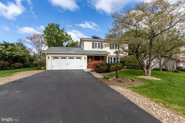 512 Montclair Ln, BOALSBURG, PA 16827