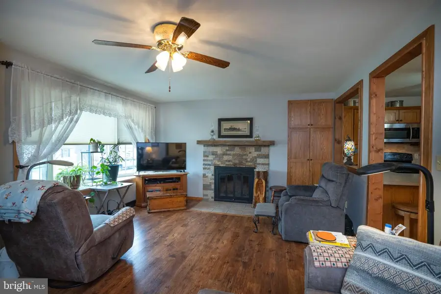 448 E Beaver St, Bellefonte, PA 16823 - #2