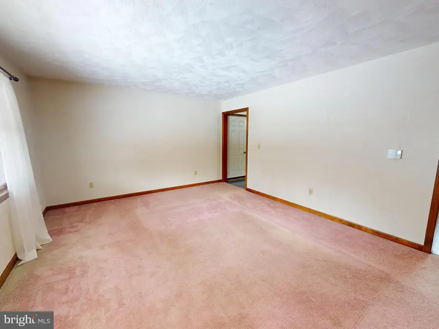 329 E Beaver St, Bellefonte, PA 16823 - #3