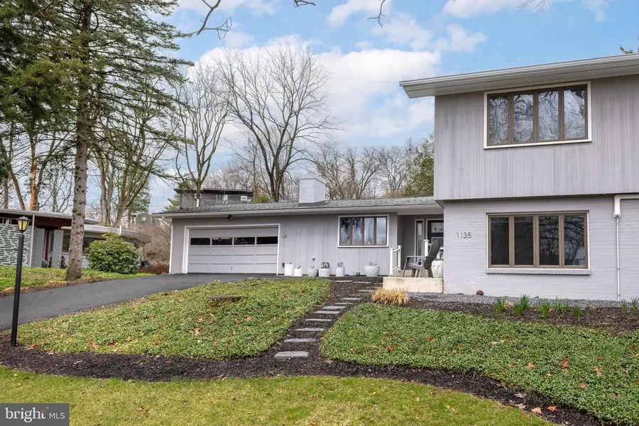 1137 Dorum Ave, State College, PA 16801 - #2