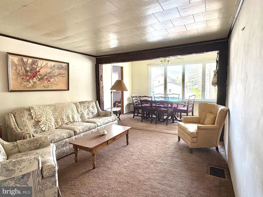 110 Lucas Rd, Bellefonte, PA 16823 - #3