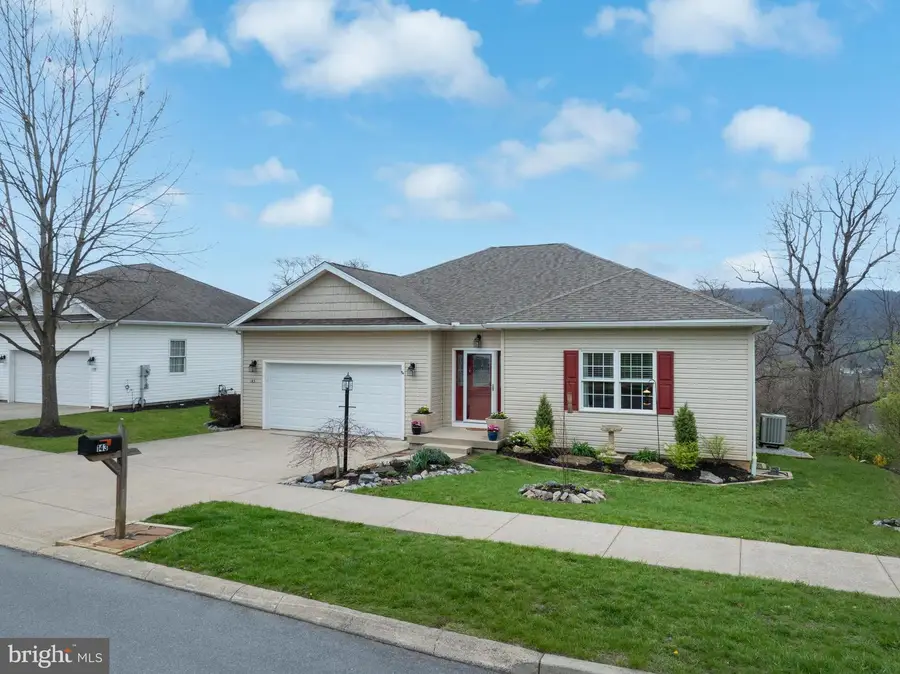 143 Jonathan Ln, Bellefonte, PA 16823 - #2