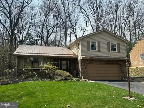 618 Berkshire Dr., STATE COLLEGE, PA 16803