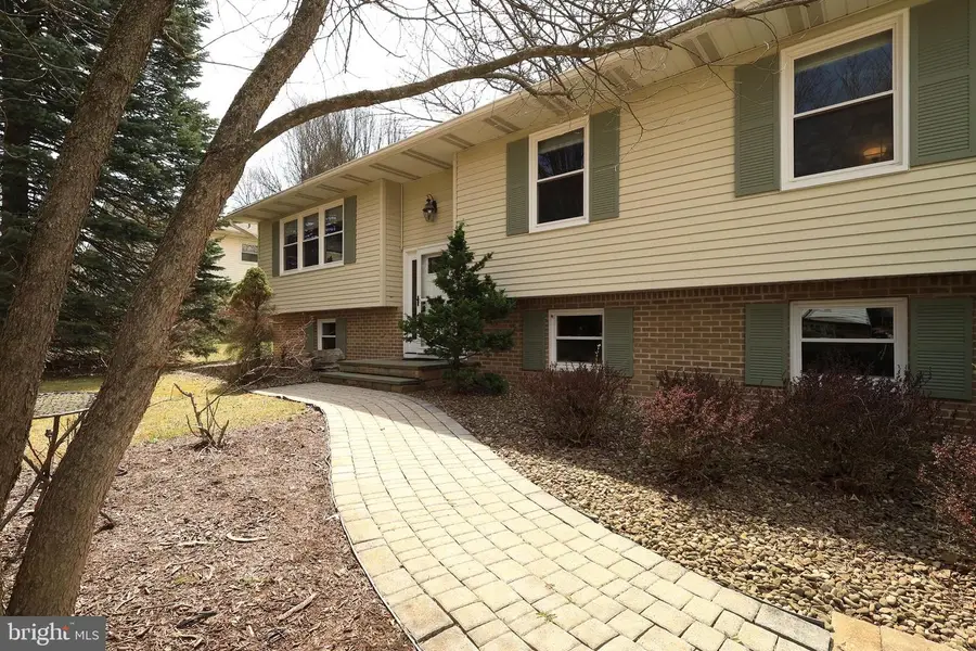 915 Bayberry Dr, State College, PA 16801 - #2