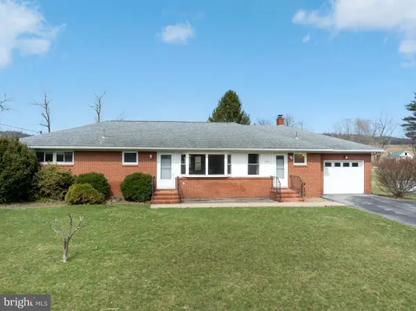 773 Snydertown Rd, HOWARD, PA 16841