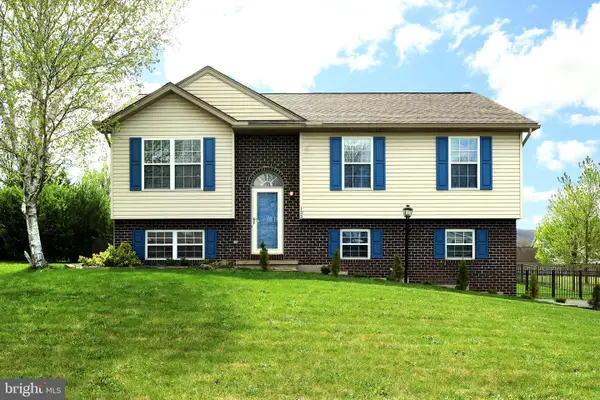 133 Steeplechase Dr, PLEASANT GAP, PA 16823