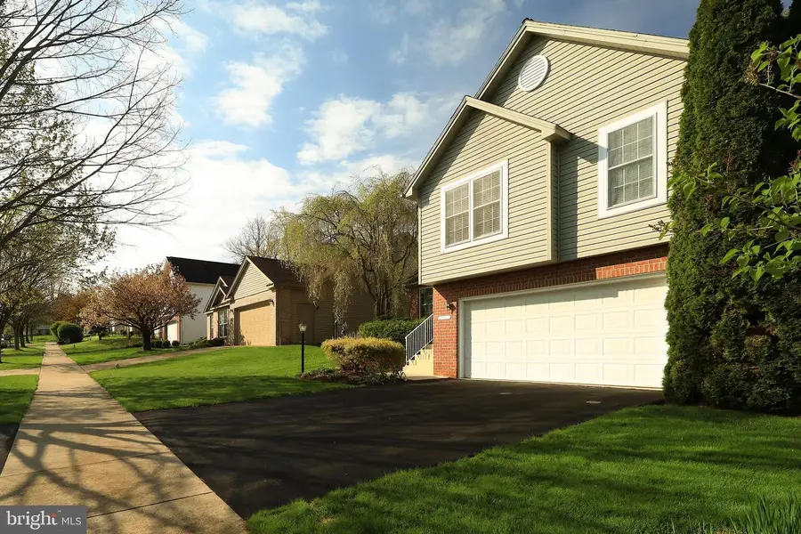 782 Tanager Dr, State College, PA 16803 - #3