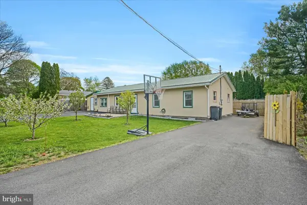 4814 W Whitehall Rd, PENNSYLVANIA FURNACE, PA 16865