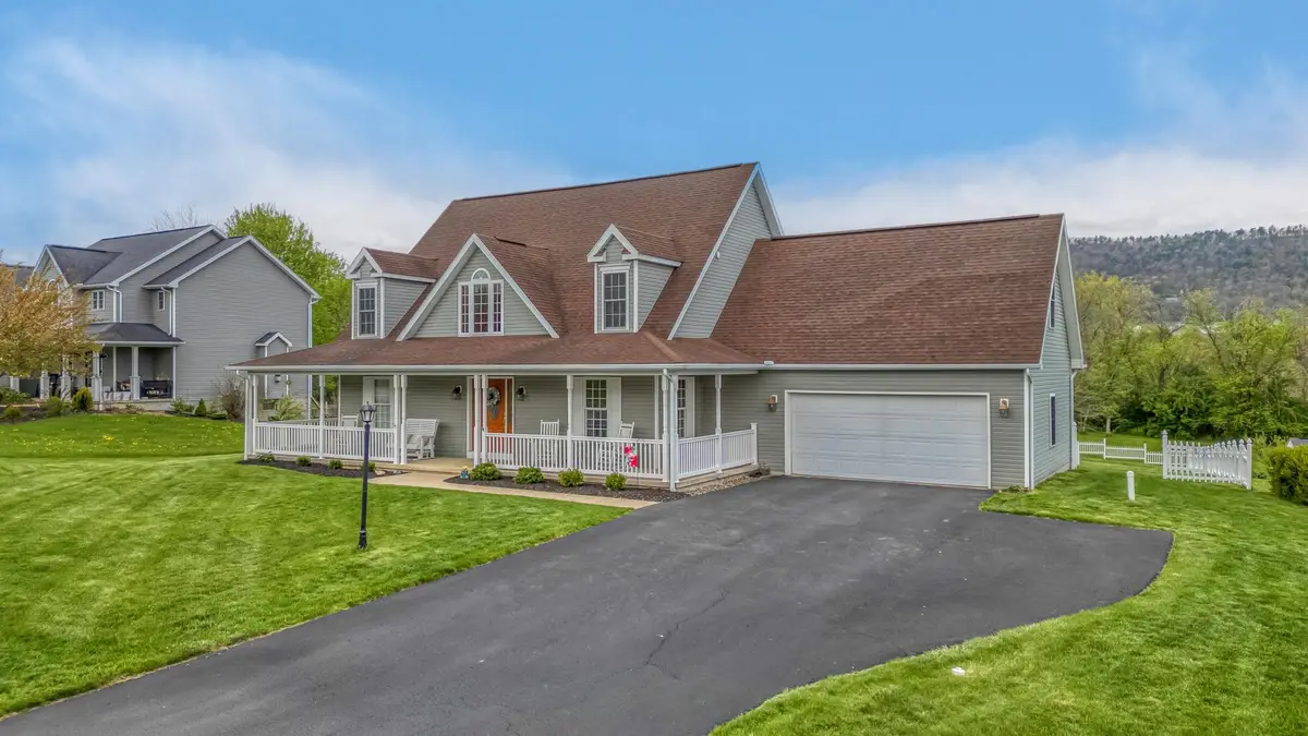 470 Millgate Rd, Bellefonte, PA 16823 - #1