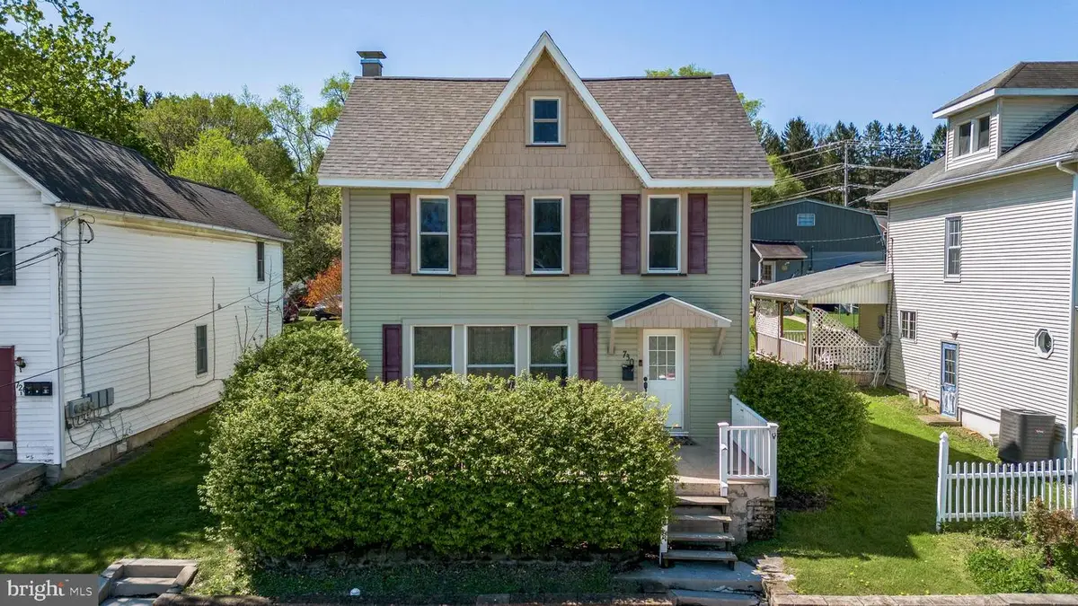 730 W Water St, Bellefonte, PA 16823 - #1