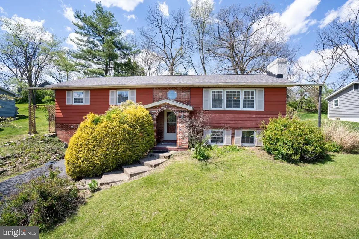 2191 Mountain View Ave, State College, PA 16801 - #1