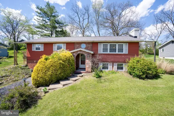 2191 Mountain View Ave, STATE COLLEGE, PA 16801