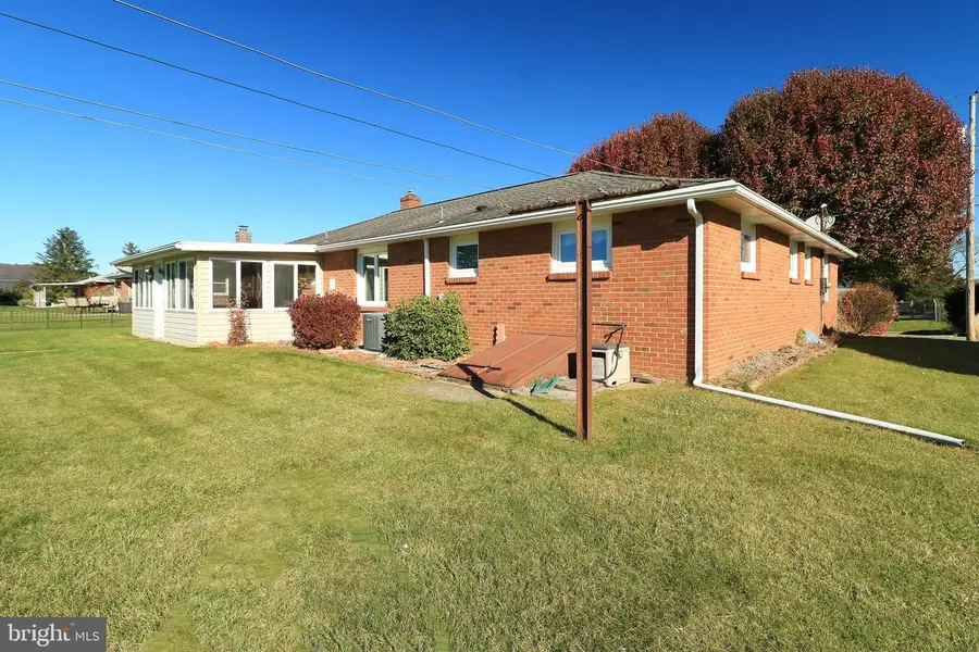 439 Shope St, Bellefonte, PA 16823 - #2