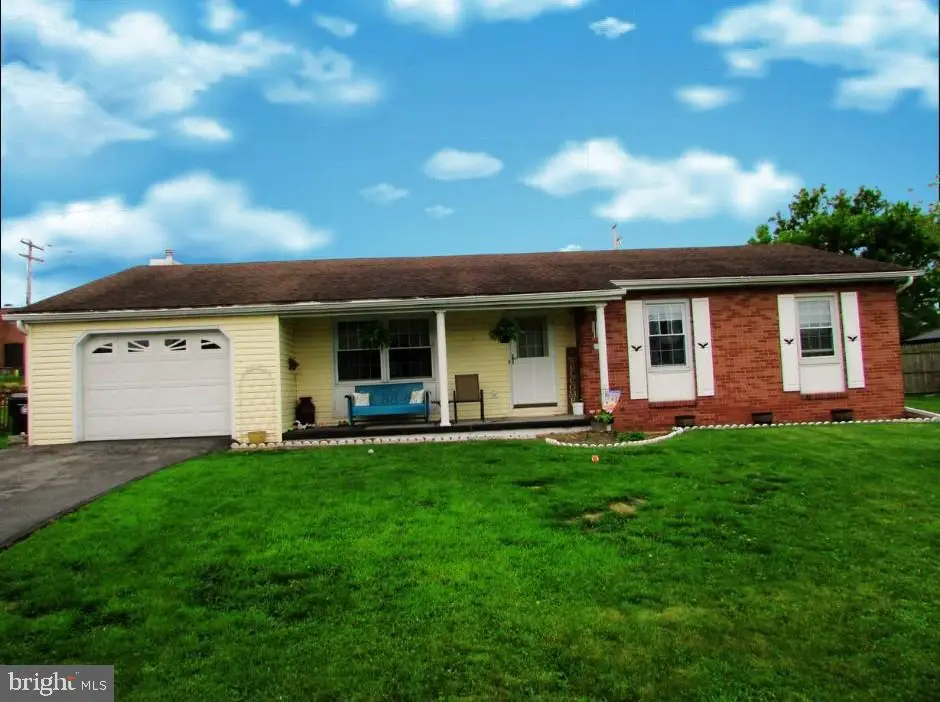 922 E High St, Bellefonte, PA 16823 - #1