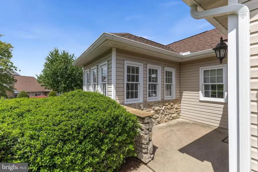 3301 Shellers Bend #941, State College, PA 16801 - #3