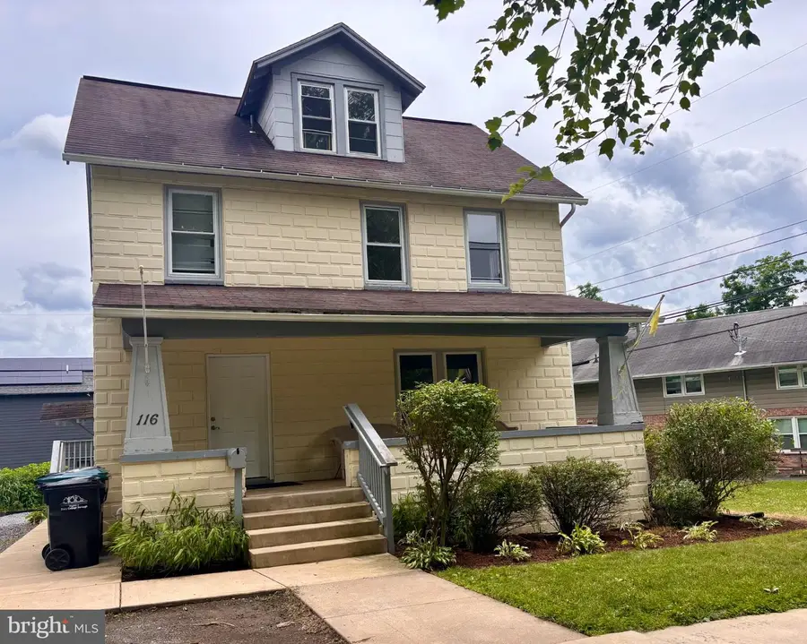 116 E Irvin Ave, State College, PA 16801 - #2