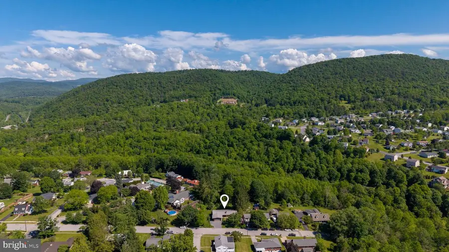 705 E Curtin St, Bellefonte, PA 16823 - #3