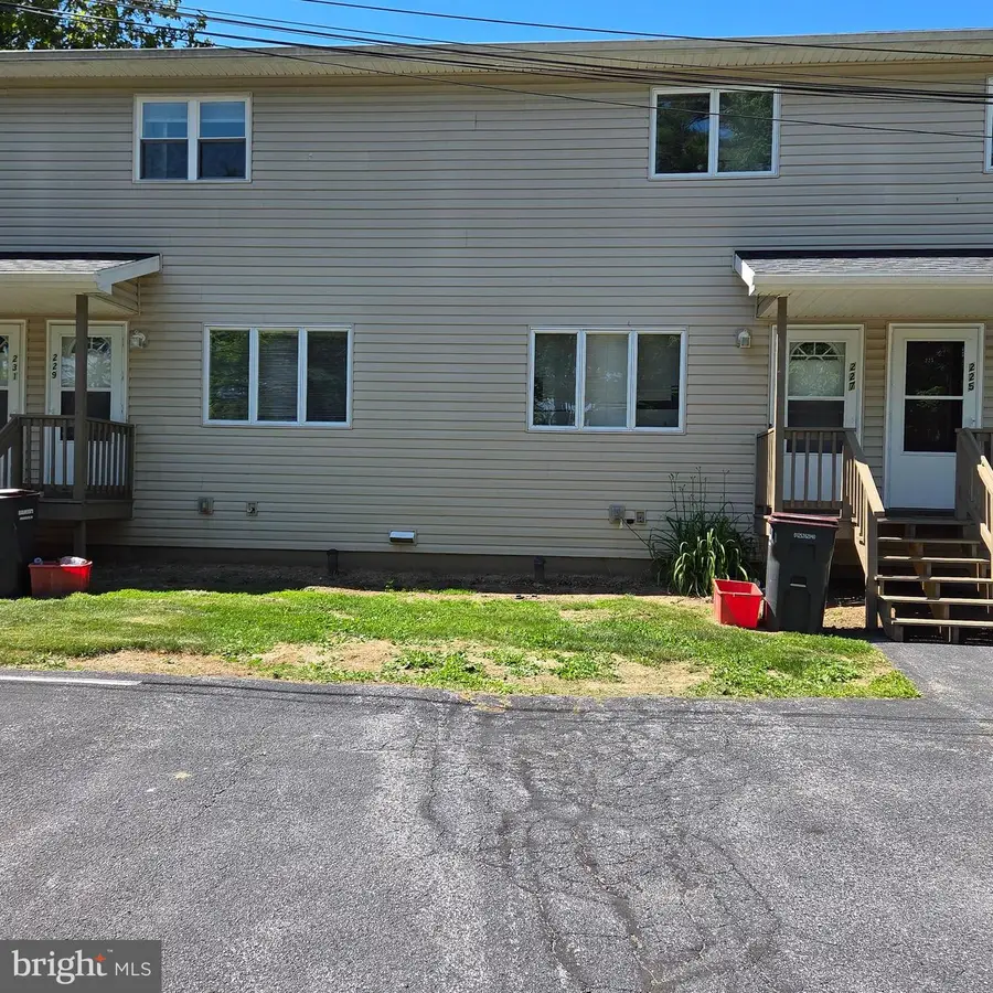 227 - 231 Strouse Ave, State College, PA 16803 - #3
